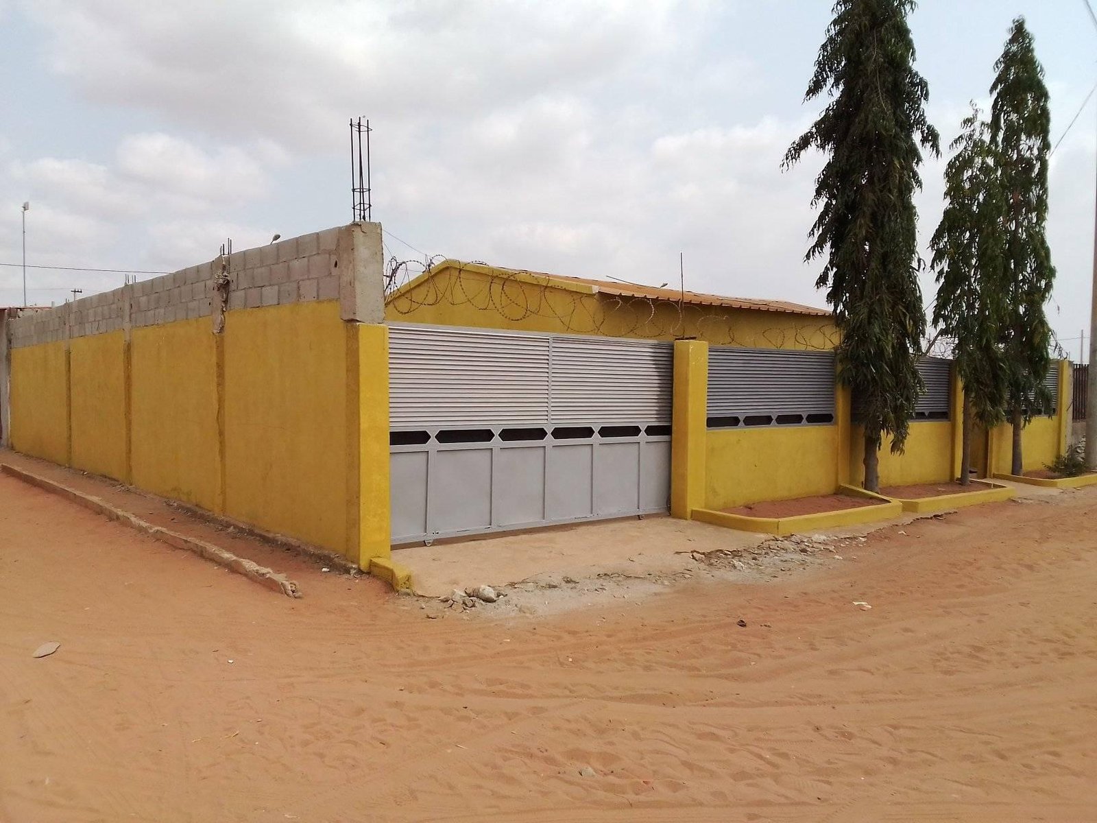 Uma casa do tipo T3 no zango 3